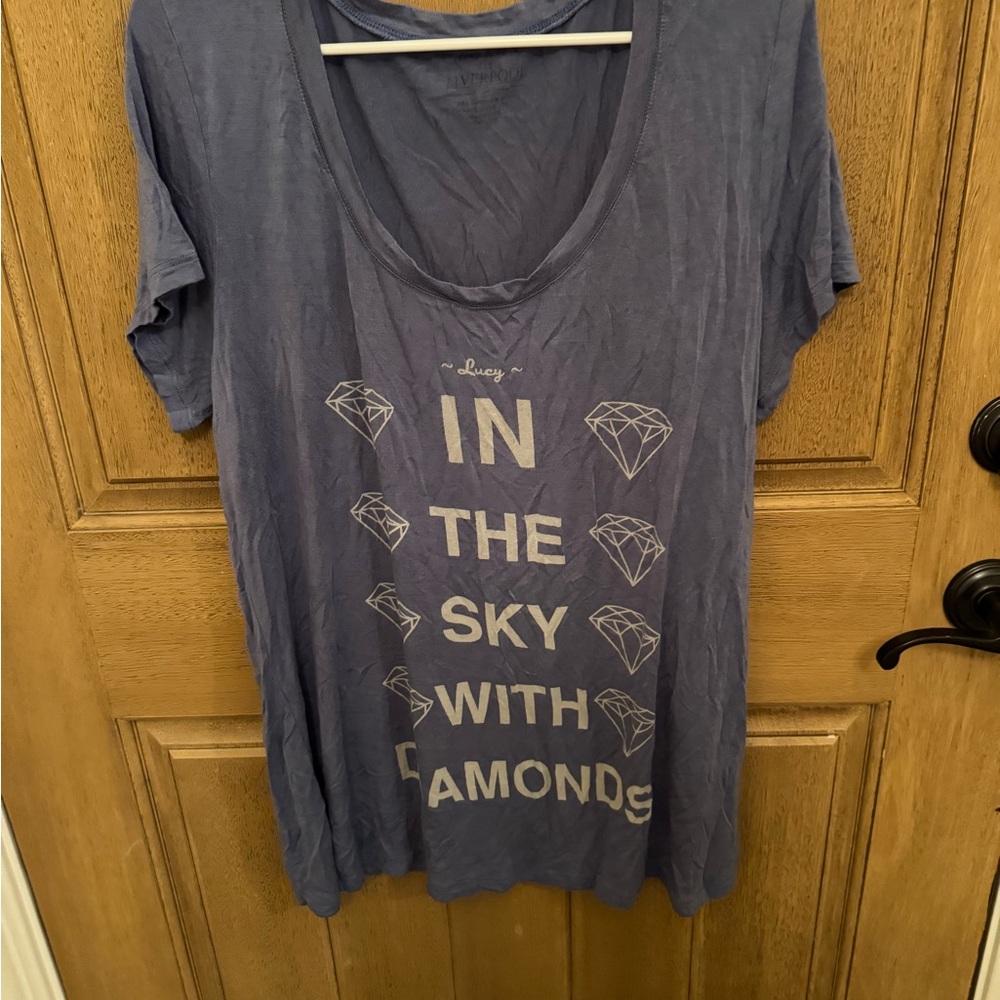Torrid Gray Short Sleeve Tee with Diamond Print - Picture 4 of 4